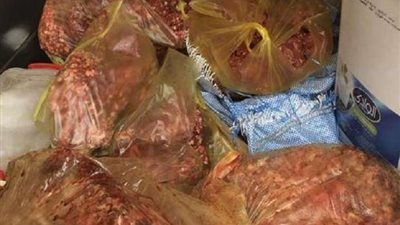 ضبط صاحب مفرمة لحيازته 1.5 طن لحوم فاسدة بالسيدة زينب
