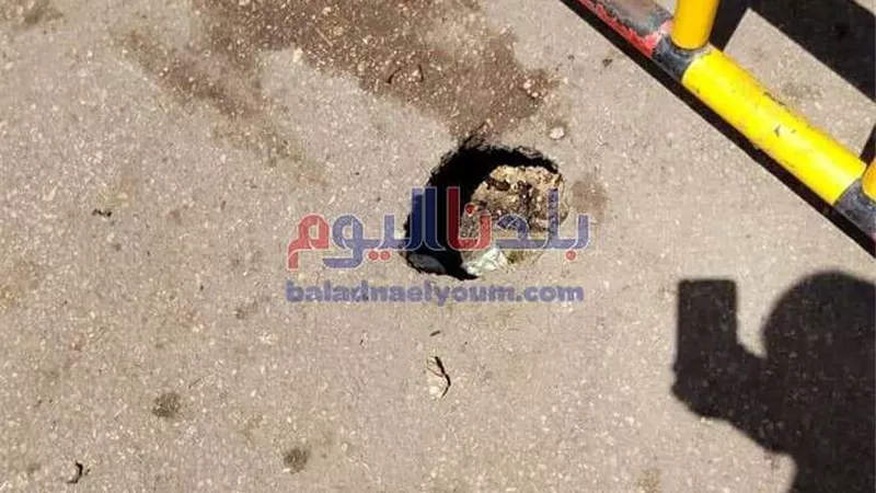 هبوط أرضي مفاجىء بميدان الشون بالمحلة