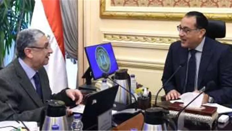 الحكومة: مجمع بنبان أكبر محطة طاقة شمسية بأفريقيا والشرق الأوسط