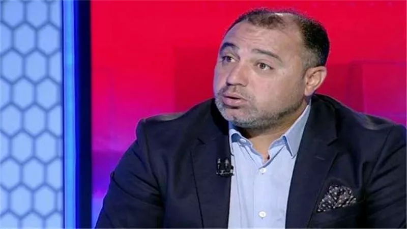 الخطيب السبب.. نجم الأهلي السابق يدافع عن رمضان صبحي