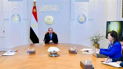 السيسي يستعرض نتائج قمة المناخ في حشد التمويلات الإنمائية لمشروعات التحول الأخضر