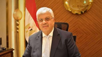 وزير التعليم العالي يتفقد الأعمال الإنشائية بمستشفيات جامعة عين شمس