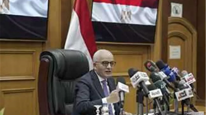 التربية والتعليم: إعلان نموذج لامتحانات الثانوية العامة بالفصل الدراسي الثاني