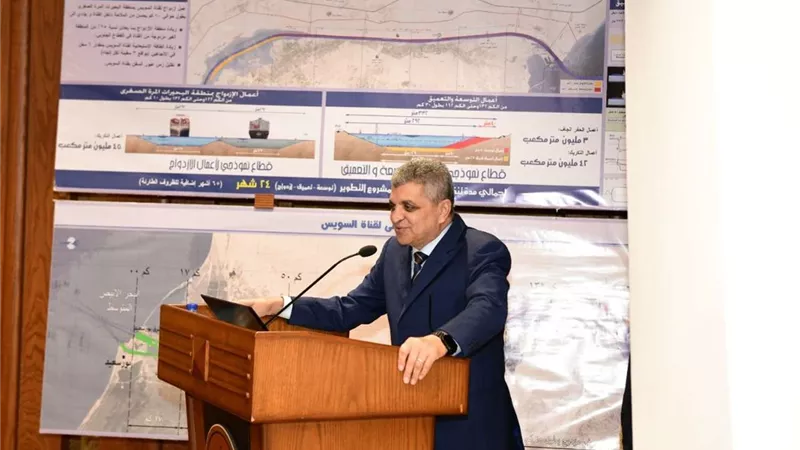 أسامة ربيع: الدولة المصرية قطعت شوطا كبيرا نحو تنمية منطقة قناة السويس