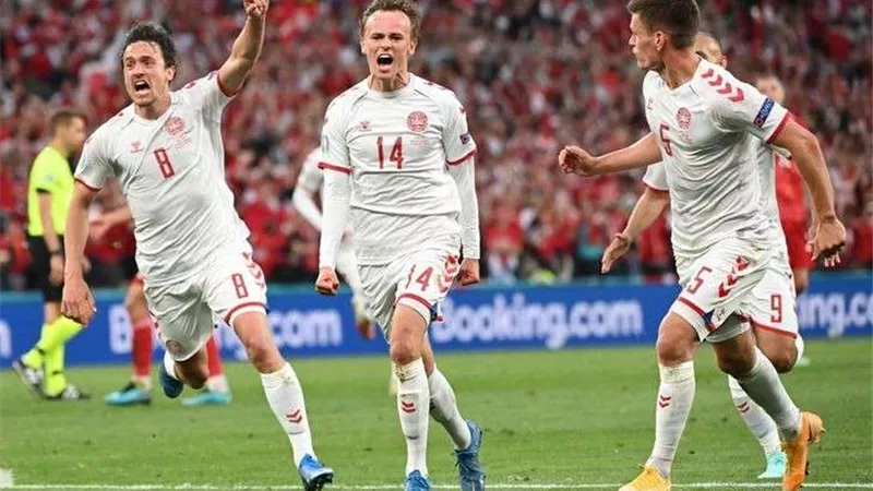 كأس العالم 2022.. التشكيل الرسمي للدنمارك مواجهة أستراليا