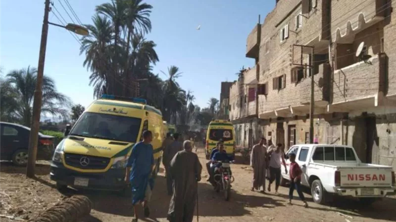 بالأسماء.. إصابة زوجين وابنيهما إثر انفجار أسطوانة بوتاجاز بقنا