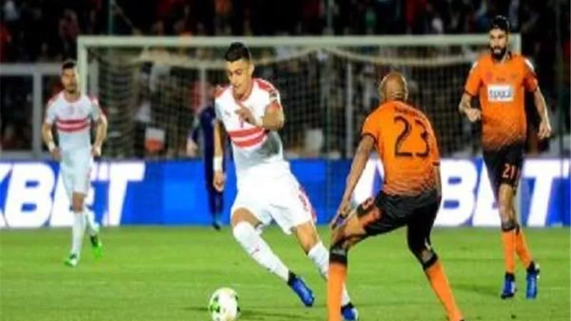 الدوري المغربي يفرض حجرًا صحيًا بعد إصابة 6 أفراد بنادي نهضة بركان بكورونا