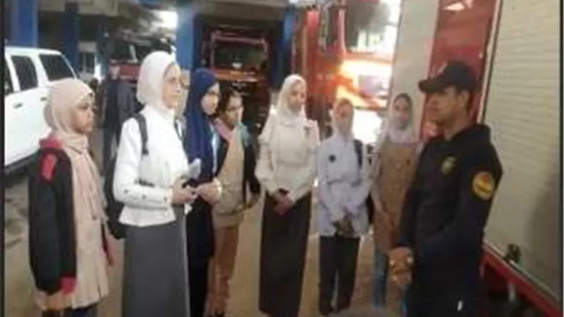 لمواجهة مخاطر الحرائق.. الحماية المدنية تنظم زيارة لتلاميذ إحدى المدارس ببنى سويف (صور)