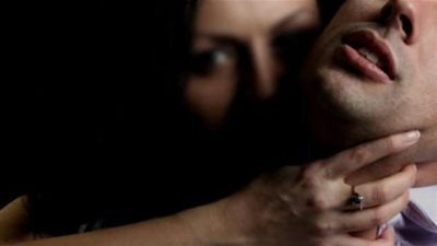 لقضاء ليلة حمراء.. ضبط المتهمين بابتزاز طبيب وتصوير مقاطع مخلة بأكتوبر