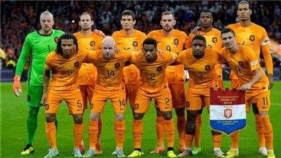 كأس العالم 2022.. دي يونج وفان دايك يقودان تشكيلة هولندا أمام أمريكا