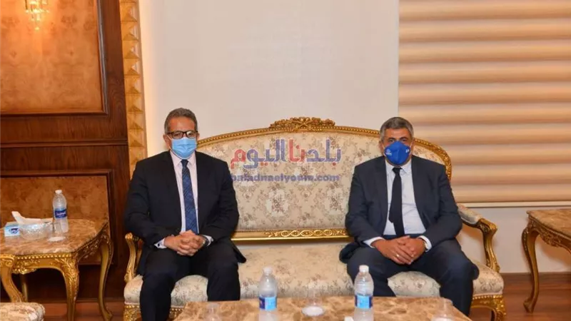 بالصور.. الأمين العام لمنظمة السياحة العالمية يتفقد ضوابط السلامة الصحية في الفنادق