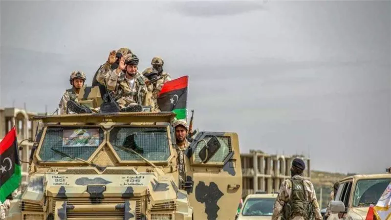 صحيفة إماراتية: وقف إطلاق النار فى ليبيا خطوة مهمة لإنهاء الصراع
