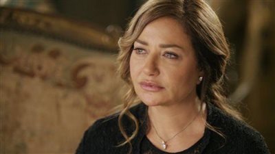 بكلمات مؤثرة.. ليلى علوي تحيي ذكرى وفاة والدتها
