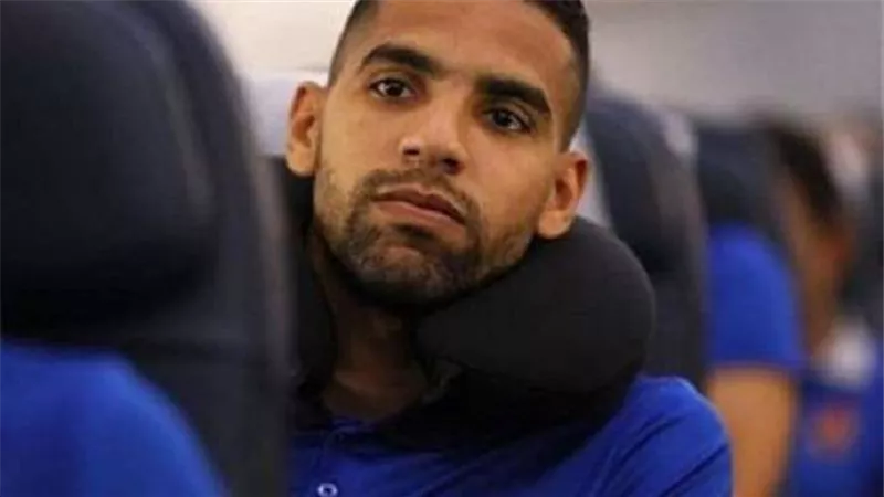 أول طبيب معالج لمؤمن زكريا يكشف مفاجأة بشأن مرضه