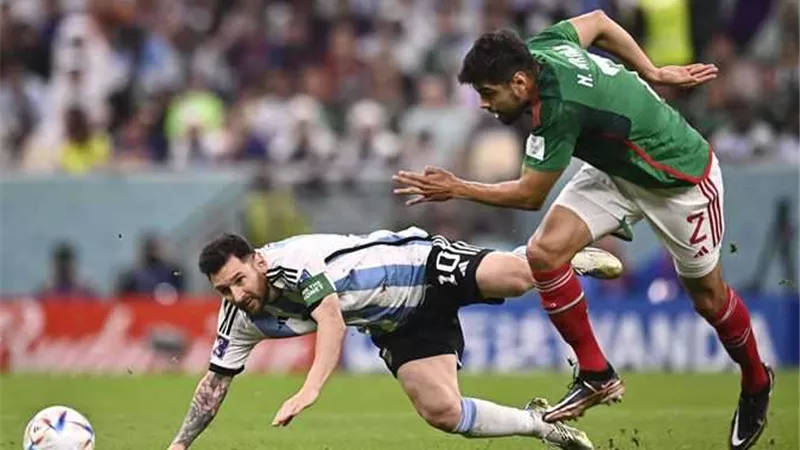 كأس العالم 2022.. الأرجنتين تتقدم على أستراليا بهدف نظيف في الشوط الأول