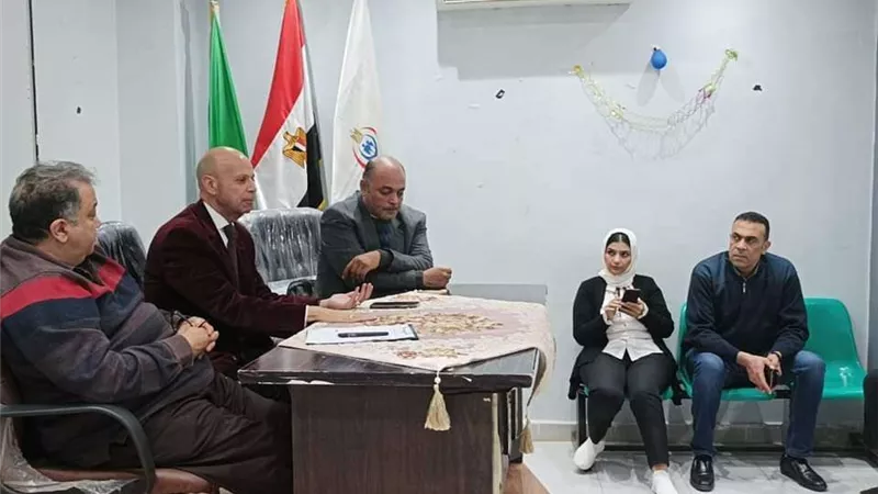 وكيل صحة الشرقية يجتمع بإدارة مستشفى الصدر لمناقشة تطوير الخدمات الصحية