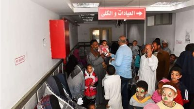 لليوم الثاني.. إقبال كبير على قافلة 