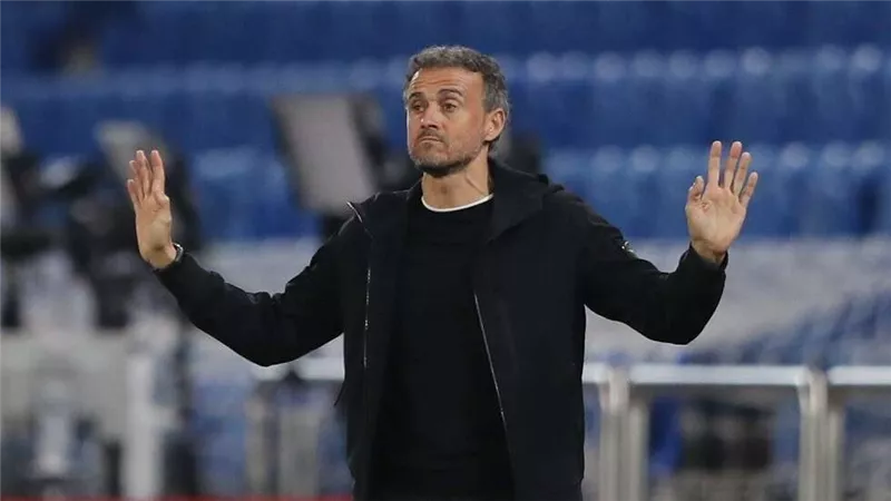 لويس إنريكي يوجه نصيحة للاعبي منتخب إسبانيا قبل مواجهة المغرب بكأس العالم