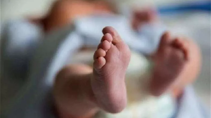 فى ظروف غامضة..  العثور على طفلة رضيعة بمنزل مذبحة كفر الدوار