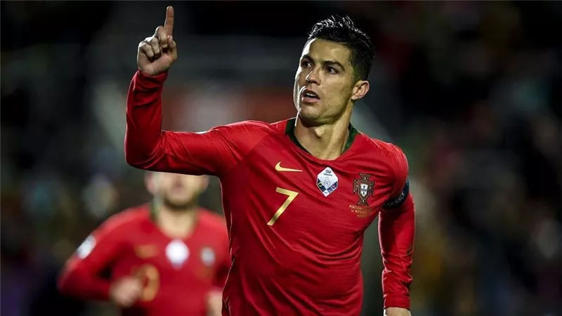 مانشستر يونايتد يفكر في تعويض رحيل كرستيانو.. وكودي جاكبو قد يكون الحل
