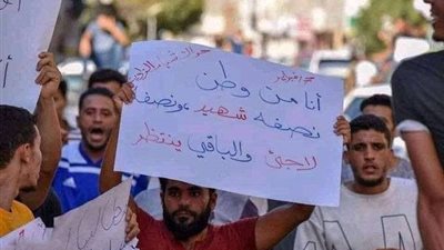 مليشيات الوفاق تطلق الرصاص الحي.. والمتظاهرون يغلقون شوارع العاصمة الليبية