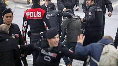 تركيا.. اعتقال 3 قيادات من حزب الشعوب الديمقراطي