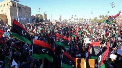 عاجل.. وقف وزير الداخلية لحكومة الوفاق وتحويله للتحقيق (مستند)