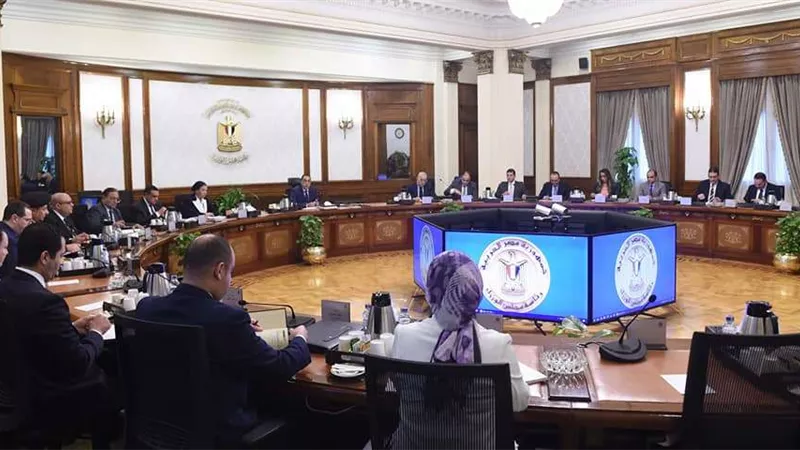 الحكومة توضح حقيقة بطء تنفيذ مشروع تطوير منطقة قناة السويس