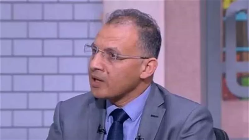 فايز فرحات يكشف أهمية انعقاد القمة العربية الصينية غدا
