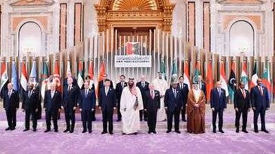 القمة العربية تدشن  عهدا للعلاقات بين الدول العربية والخليجية والصين