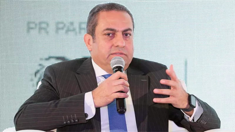 رئيس العاصمة الإدارية يبحث مع مسؤولي شركة دبي للاستثمار فرص التعاون المشترك