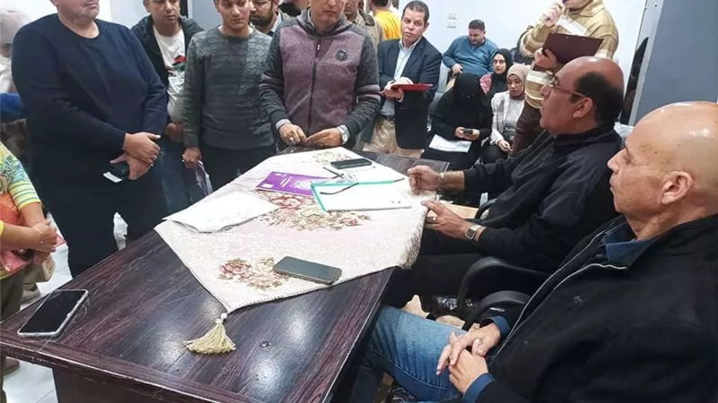 «مسعود» يجتمع بمديري الإدارات الصحية تمهيدا لانطلاق حملة التطعيم ضد شلل الأطفال