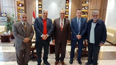 رئيس جامعة مدينة السادات يستقبل رئيس جامعة برج العرب التكنولوجية لبحث سبل التعاون المشترك