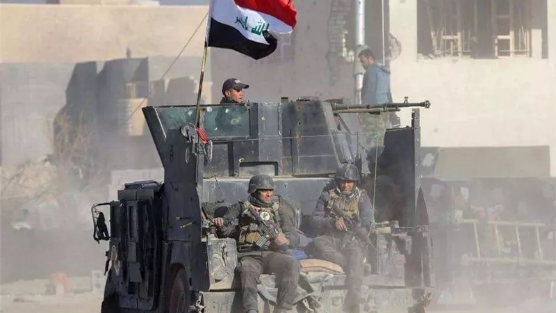 الاستخبارات العراقية تعلن القبض على 12 عنصرا من تنظيم داعش فى الأنبار