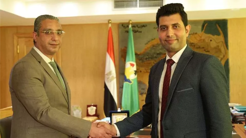 الإعلامي أحمد دياب يستضيف محافظ الفيوم للحديث عن أزمة تصالح مخالفات البناء