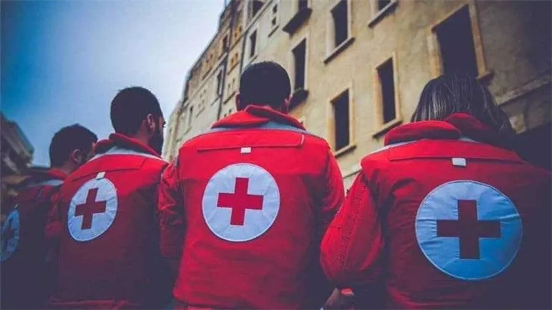 سنغافورة تقدم دعماً لأوكرانيا عن طريق الصليب الأحمر