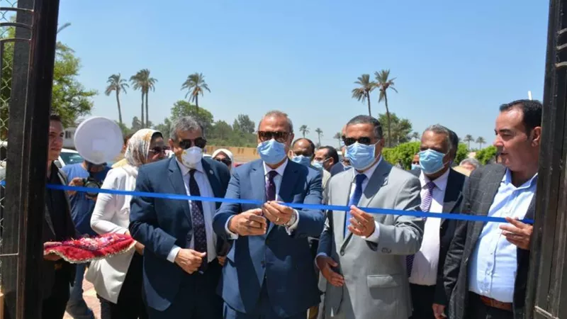 محافظ القليوبية ورئيس جامعة بنها يفتتحان عددا من المشروعات الجديدة