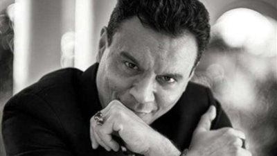 بعد تعرضه للتحرش الجنسي.. عباس أبو الحسن يتقدم ببلاغ ضد طبيب أسنان