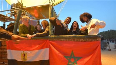 تدعيما للمغرب بمونديال 2022.. مطار البالون يشهد انطلاق البالون رافعا العلم