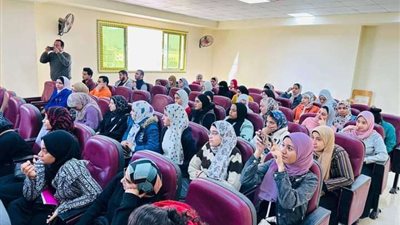 استمرار فعاليات برنامج الاستراتيجية الوطنية لمكافحة الفساد بكلية الاقتصاد والعلوم السياسية ببني سويف