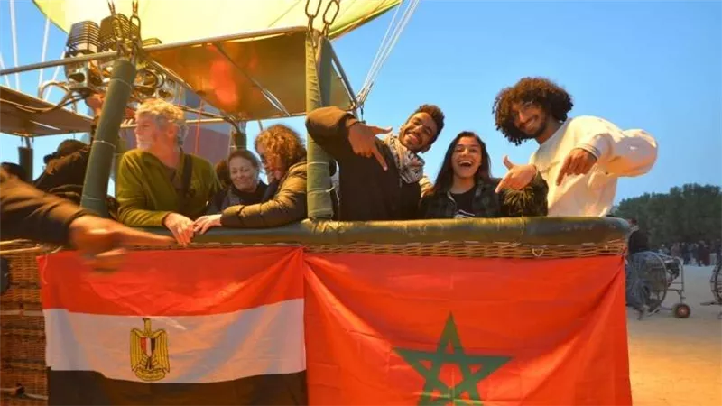 تدعيما للمغرب بمونديال 2022.. مطار البالون يشهد انطلاق البالون رافعا العلم