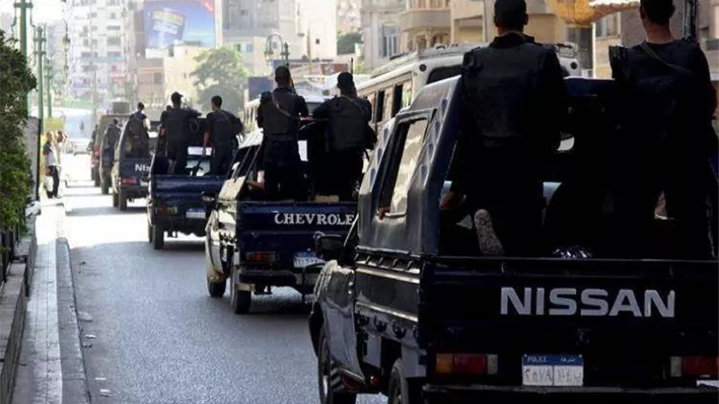 السجن 7 سنوات  لعاملين  قتلا آخر بسبب خلافات عائلية في قنا