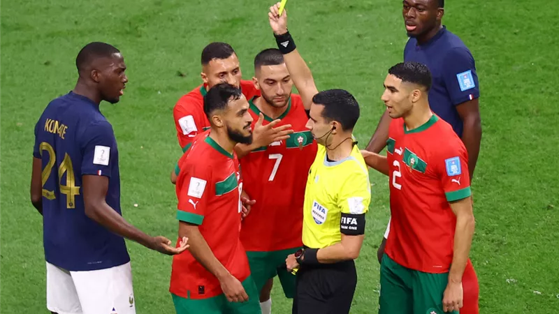 لن نتوانى في الدفاع عن حقوق منتخبنا.. سر رسالة الاتحاد المغربي بعد خسارة منتخب أسود أطلس أمام فرنسا