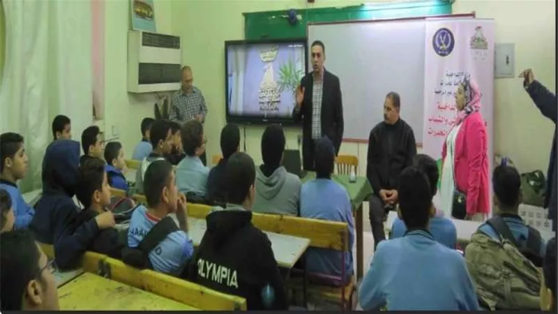 الداخلية تعقد لقاءات مع طلبة المدارس للتوعية بمخاطر المخدرات بكافة المحافظات (صور)
