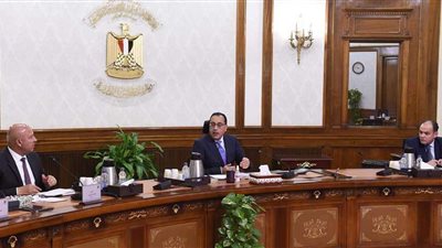 «مدبولي» يتابع جهود تيسير نفاذ الصادرات المصرية للأسواق الخارجية