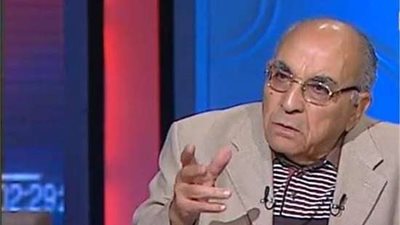 وفاة الدكتور يحيى الرخاوي أستاذ الطب النفسي والأديب عن عمر يناهز 89 عامًا