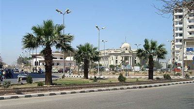 100 طالب وطالبة من جامعة سوهاج في زيارة لمشروعات 