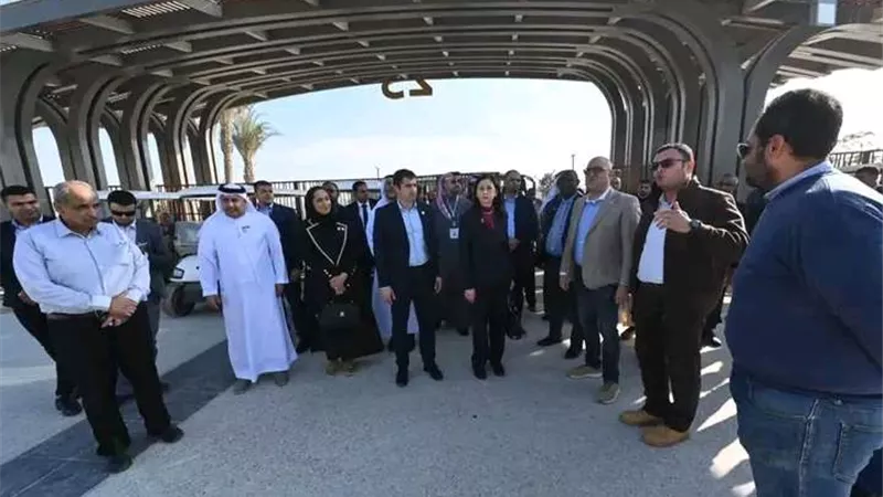 الجزار: كابيتال بارك أكبر حديقة مركزية بالشرق الأوسط والثانية عالميا.. صور