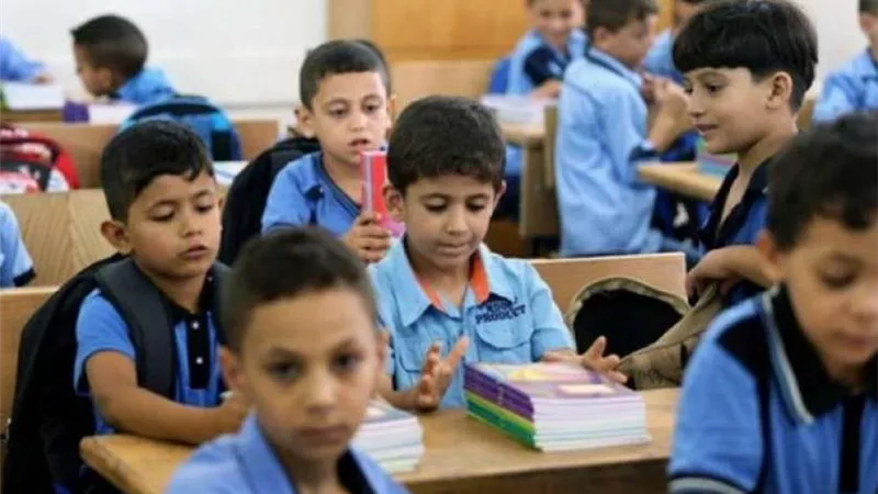 التعليم تحسم الجدل بشأن أيام الدراسة