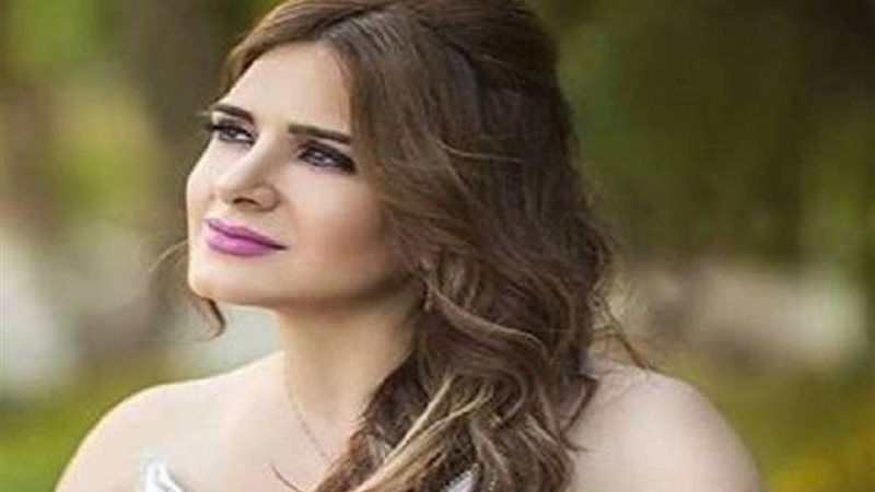 ميرنا وليد 